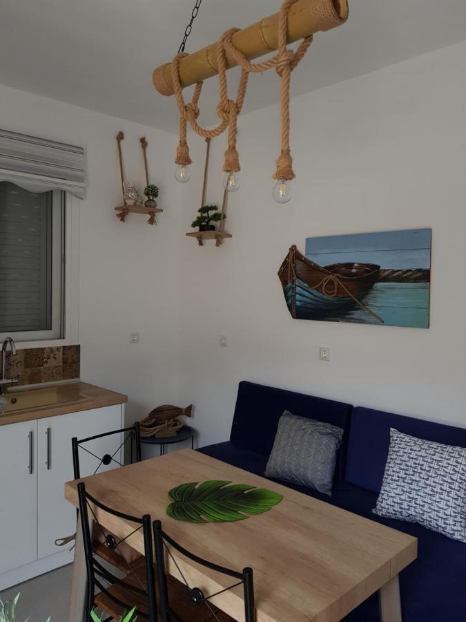 Galazia Thea Apartments Archangelos  Bagian luar foto