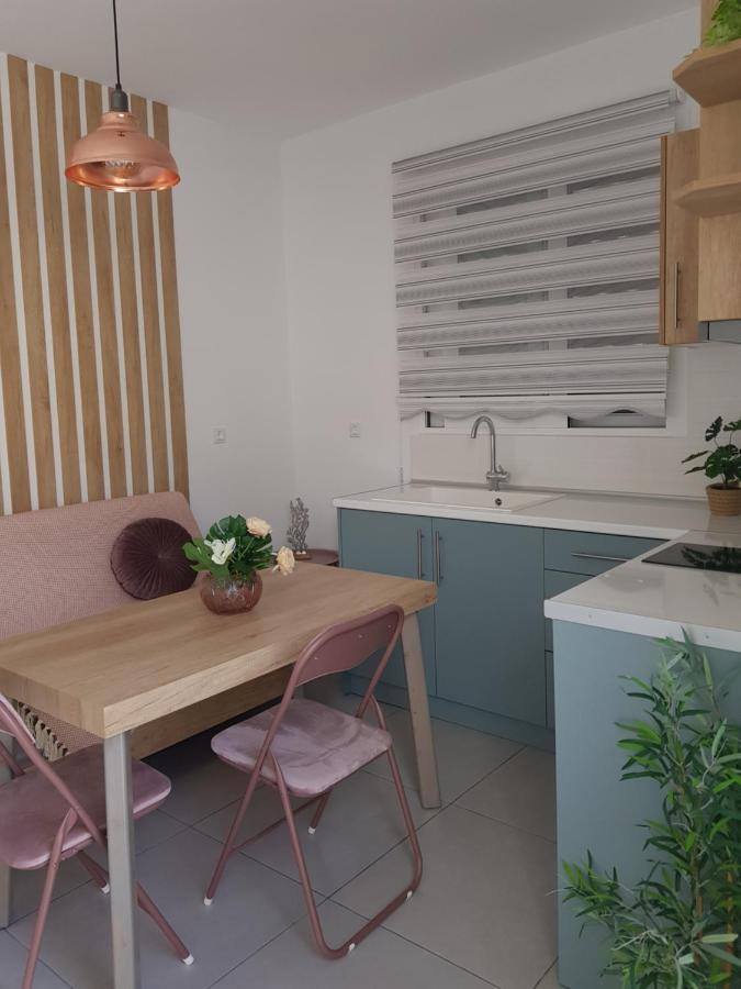 Galazia Thea Apartments Archangelos  Bagian luar foto