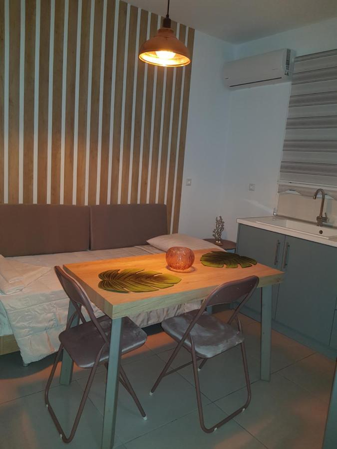 Galazia Thea Apartments Archangelos  Bagian luar foto
